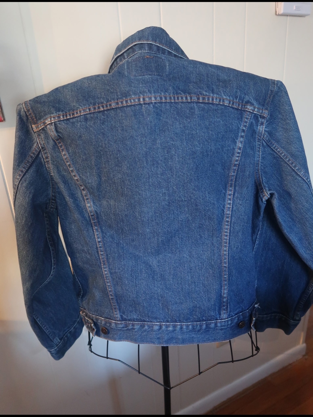 Vintage 80's Levis Blue Denim Jacket - Perfect Condition Sz 44